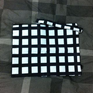 エモダ(EMODA)のエモダのバッグ(クラッチバッグ)
