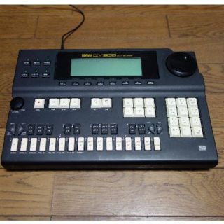 ヤマハ(ヤマハ)のYAMAHA　ミュージック　シーケンサー　QY300(音源モジュール)