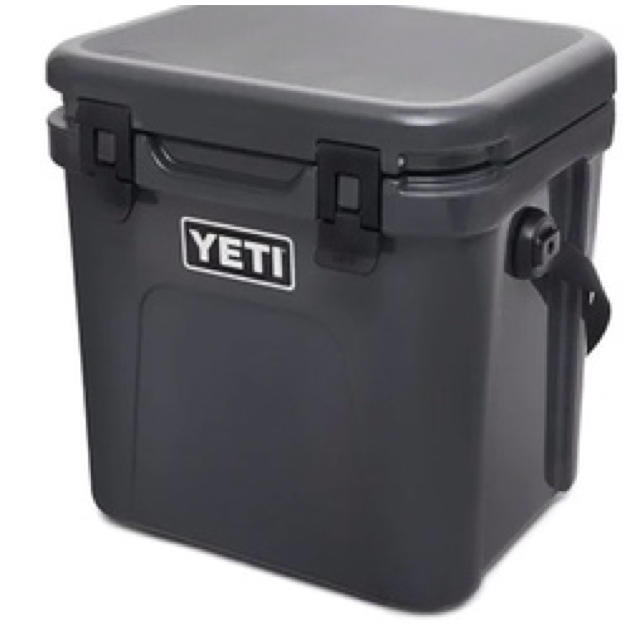 YETI イエティ ローディー24 チャコール　新品　完売品　クーラーボックスのサムネイル