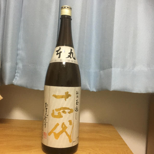 日本酒十四代本丸1800m l