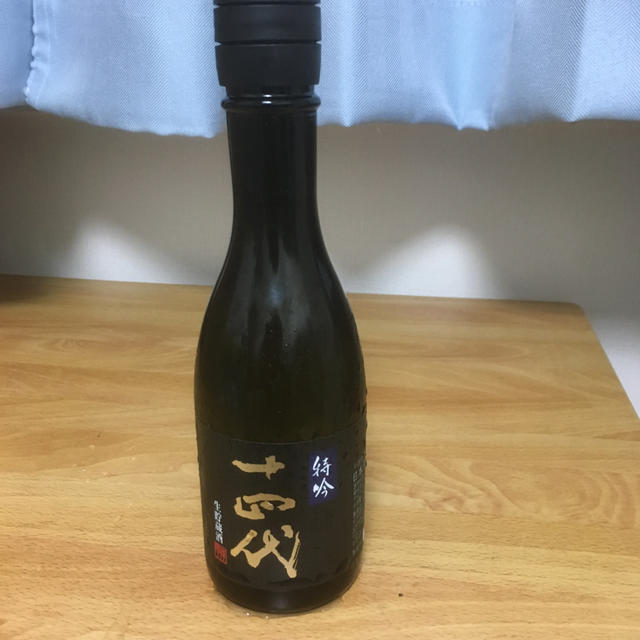 日本酒十四代純米大吟醸特吟300ml