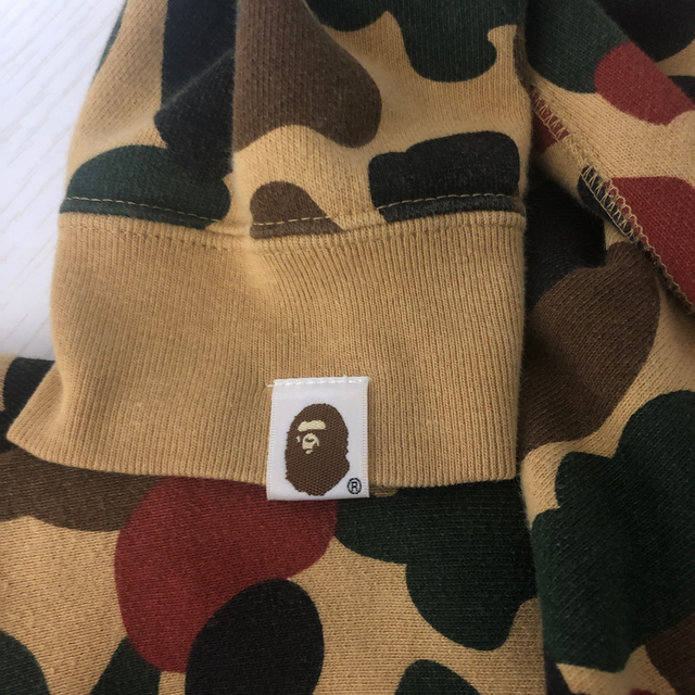 A BATHING APE(アベイシングエイプ)のa bathing ape パーカー レディースのトップス(パーカー)の商品写真