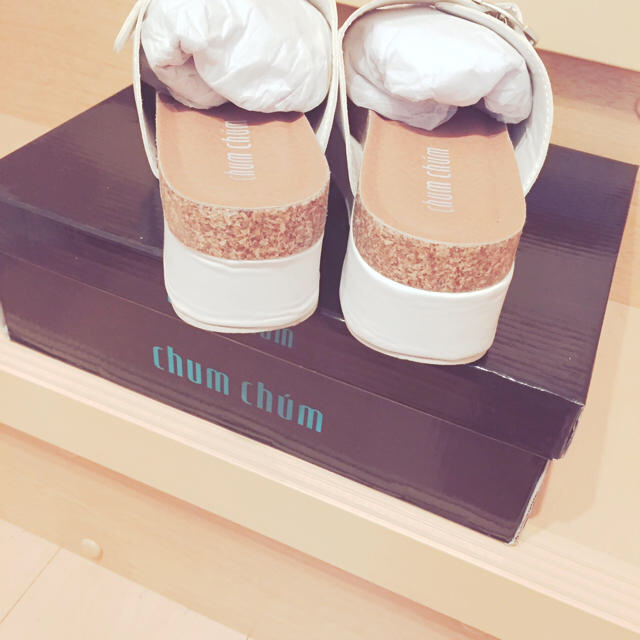 BEAMS(ビームス)のchum chum 厚底サンダル レディースの靴/シューズ(サンダル)の商品写真