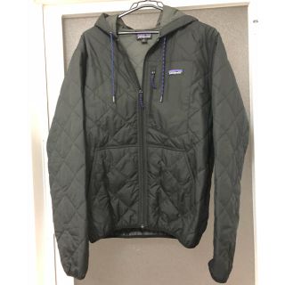 パタゴニア(patagonia)のパタゴニア 27610 ボンバー フーディ ブラック サイズ M  未使用(ダウンジャケット)