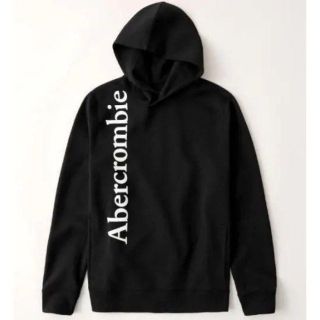 アバクロンビーアンドフィッチ(Abercrombie&Fitch)の新品【メンズXS】★アバクロ★目を惹く縦ロゴ！プリントパーカー/黒(パーカー)