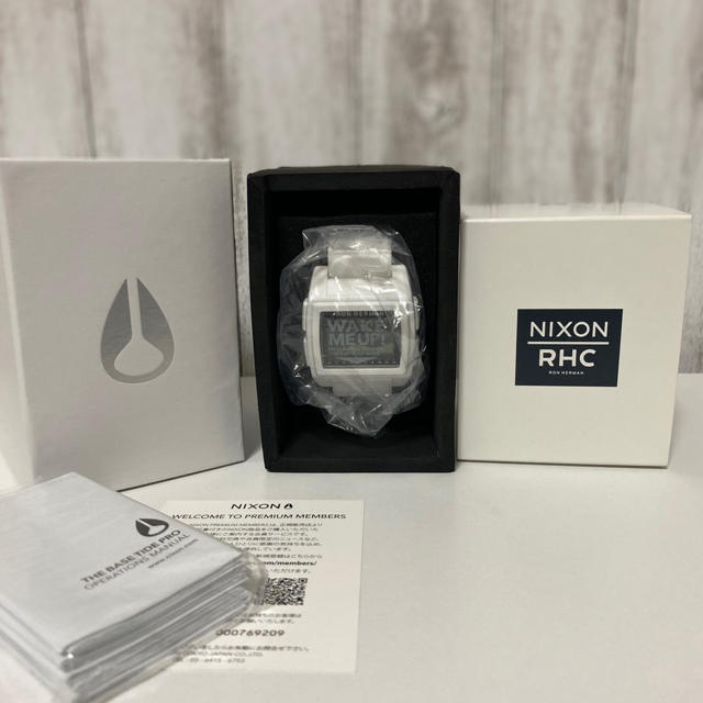 Ron Herman(ロンハーマン)の新品未使用 NIXON ニクソン × ロンハーマン RHC 時計  メンズの時計(腕時計(デジタル))の商品写真