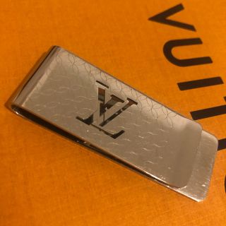 ルイヴィトン(LOUIS VUITTON)のルイヴィトン LOUIS VUITTON LV ヴィトン マネークリップ(マネークリップ)