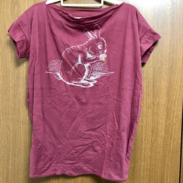 Vivienne Westwood(ヴィヴィアンウエストウッド)のVivienne westwood カットソー Tシャツ うさぎ ラビット レディースのトップス(Tシャツ(半袖/袖なし))の商品写真