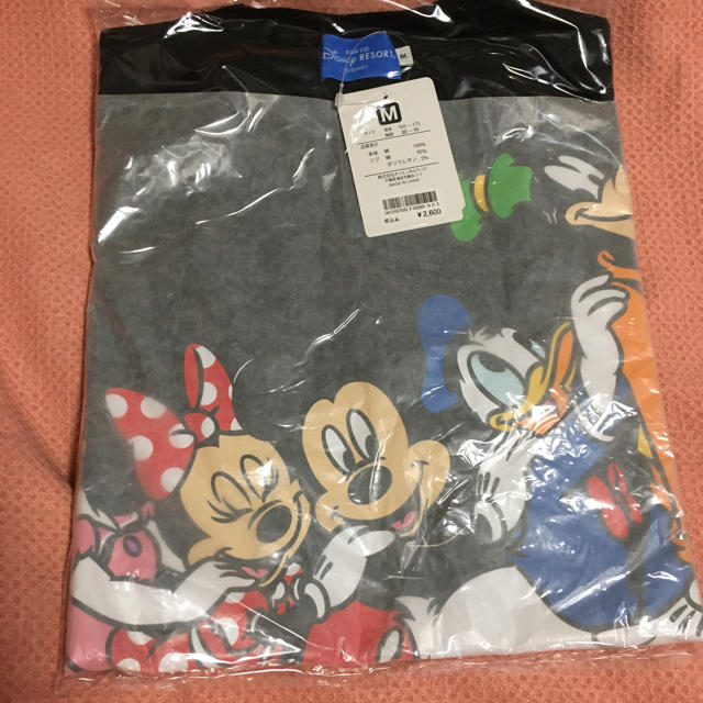 Disney(ディズニー)のベスティーズ　パイレーツ Ｔシャツ　巾着　ポストカード エンタメ/ホビーのおもちゃ/ぬいぐるみ(キャラクターグッズ)の商品写真