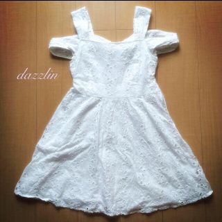 ダズリン(dazzlin)のdazzlin カットワークレースワンピ(ひざ丈ワンピース)