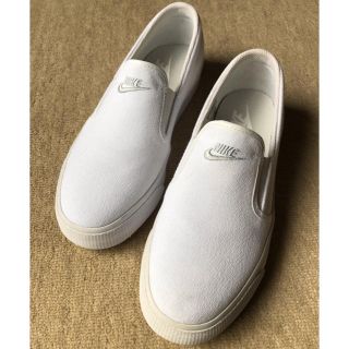 ナイキ(NIKE)のNIKE ナイキ ウィメンズ トキ スリッポン724770 100(スニーカー)