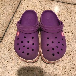 クロックス(crocs)のクロックス　サンダル(サンダル)