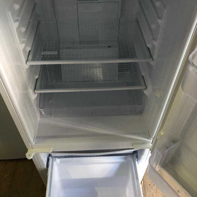 シャープ　ノンフロン冷凍冷蔵庫　SJ-C14Y-W  2014年製　137L 1