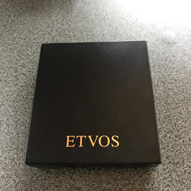 ETVOS(エトヴォス)のETVOS フェイスパウダー コスメ/美容のベースメイク/化粧品(フェイスパウダー)の商品写真