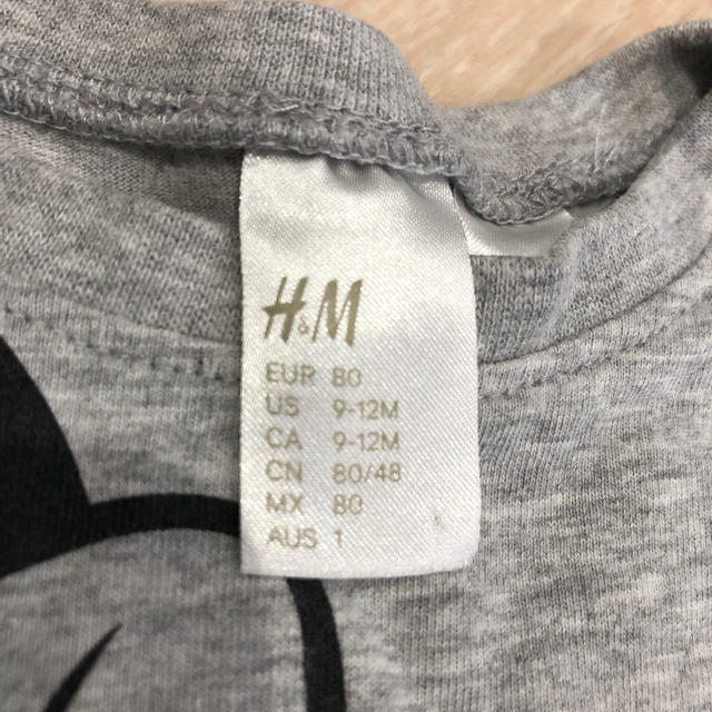 H&M(エイチアンドエム)のミニーマウスTシャツ キッズ/ベビー/マタニティのベビー服(~85cm)(Ｔシャツ)の商品写真