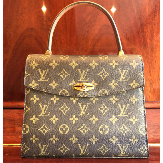 お手頃価格 ルイヴィトン - VUITTON LOUIS モノグラム ハンドバッグ
