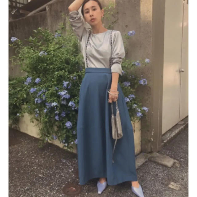 Ameri VINTAGE(アメリヴィンテージ)の新品同様 AMERI  CHAIN SUSPENDER SKIRT レディースのスカート(ロングスカート)の商品写真