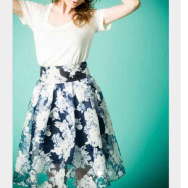 フラワーオーガンジースカート レディースのスカート(ひざ丈スカート)の商品写真