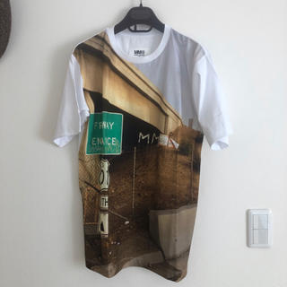 エムエムシックス(MM6)の新品！MM6 Maison Margiela グラフィックTシャツ サイズL(Tシャツ(半袖/袖なし))