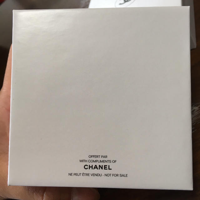 CHANEL(シャネル)のあん様専用[new]CHANEL ノベルティ　カメリア エンタメ/ホビーのコレクション(ノベルティグッズ)の商品写真