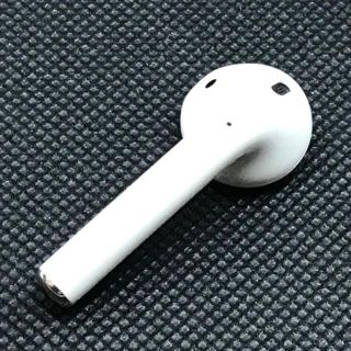 アップル(Apple)の純正 第1世代 AirPods イヤホン本体 片耳 左（ L）（2(ヘッドフォン/イヤフォン)