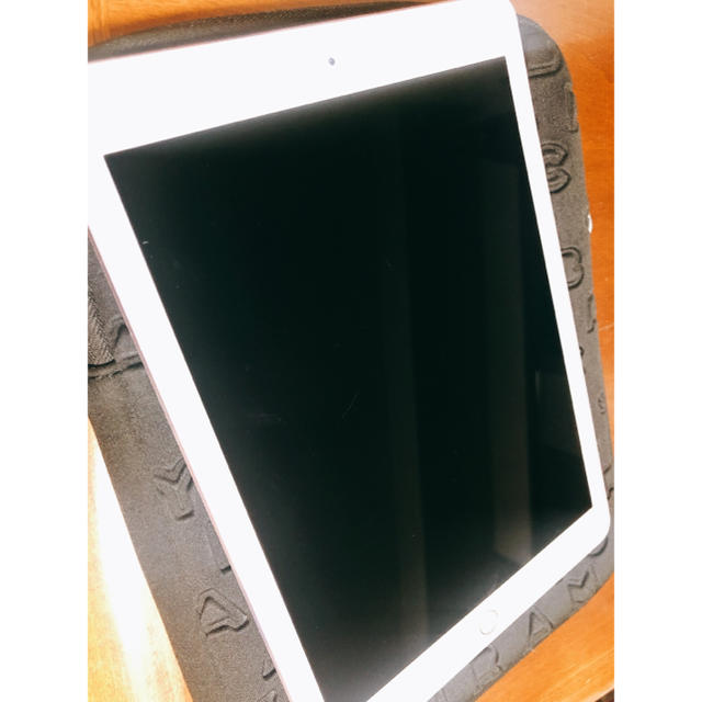 お買い得商品 iPad Pro 9.7 128G Wi-Fiモデル ローズゴールド 本体