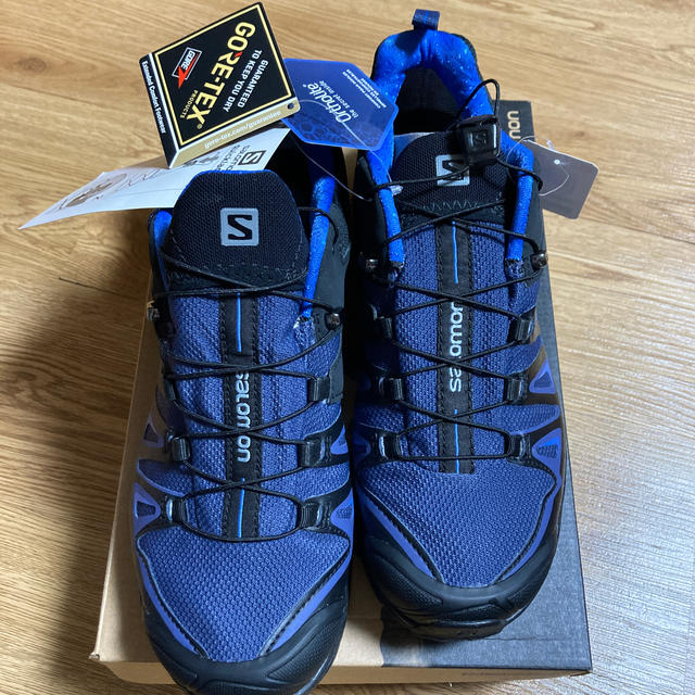 SALOMON  レディース　トレッキングシューズ