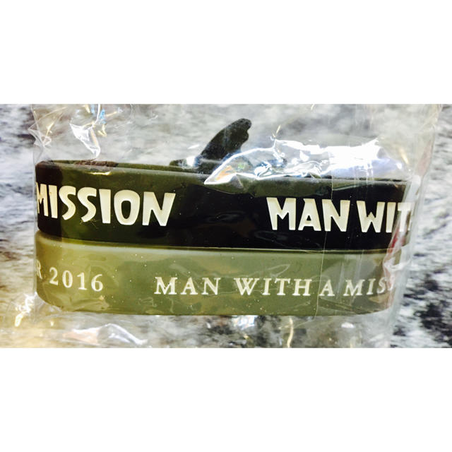 MAN WITH A MISSION(マンウィズアミッション)のMAN WITH A MISSION ラバーバンド 新品未開封 エンタメ/ホビーのタレントグッズ(ミュージシャン)の商品写真