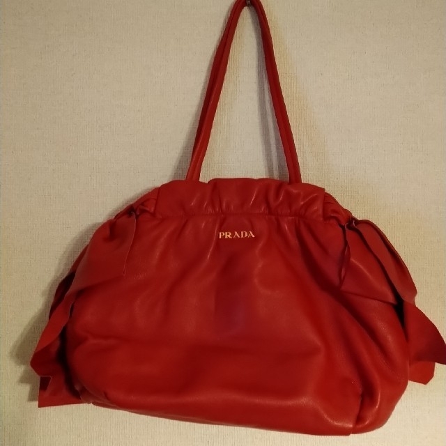 美品 PRADA バッグハンドバッグ