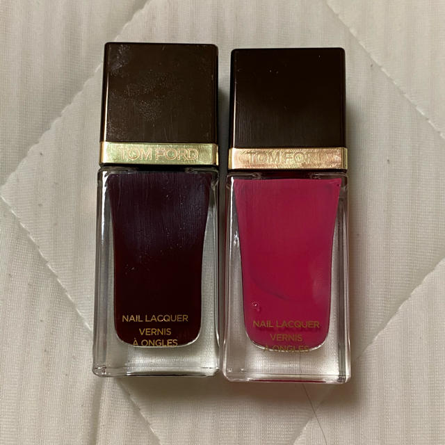 TOM FORD(トムフォード)のtomford ネイル 2本セット コスメ/美容のネイル(マニキュア)の商品写真