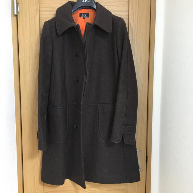 A.P.C(アーペーセー)のAPC コート　40サイズ　ブラウン レディースのジャケット/アウター(ロングコート)の商品写真