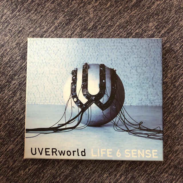 LIFE 6 SENSE（初回生産限定盤） エンタメ/ホビーのCD(ポップス/ロック(邦楽))の商品写真