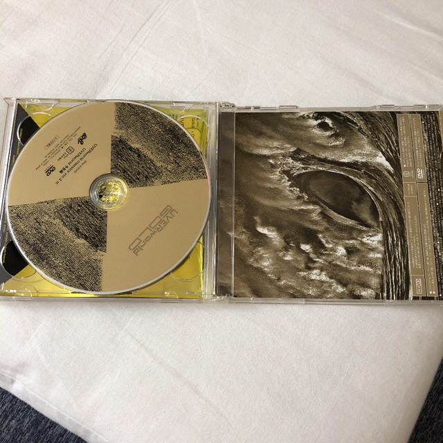 GOLD（初回生産限定盤） エンタメ/ホビーのCD(ポップス/ロック(邦楽))の商品写真