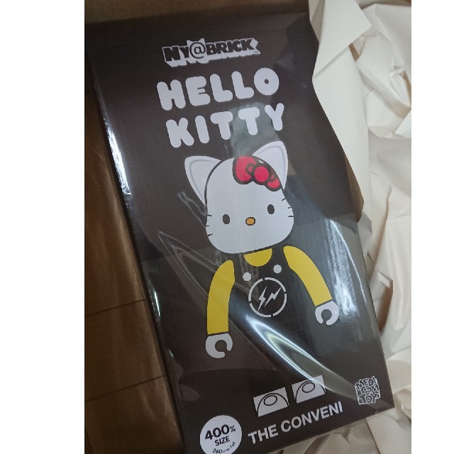 MEDICOM TOY(メディコムトイ)のNY＠BRICK 400% THE CONVENI HELLO KITTY  エンタメ/ホビーのフィギュア(その他)の商品写真