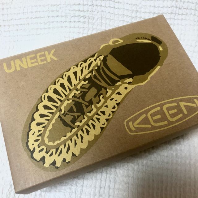 KEEN(キーン)の【箱なし送料込みでお値下げ中】ホワイトキャップ #KEEN レディースの靴/シューズ(サンダル)の商品写真