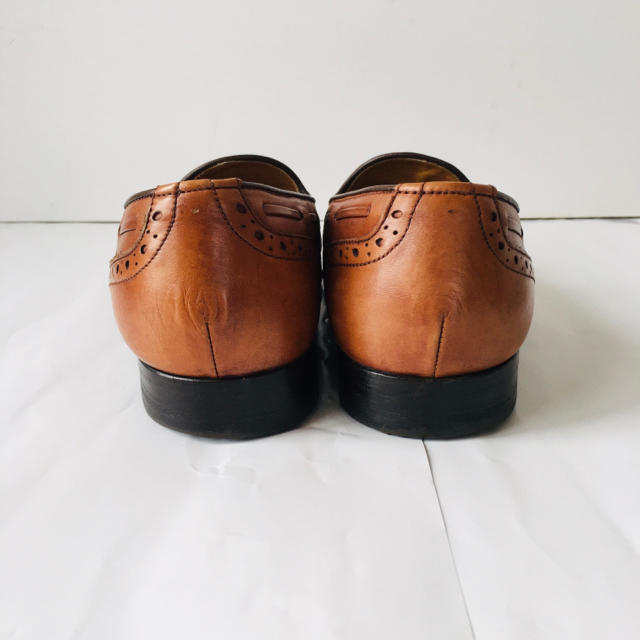 Saint Laurent(サンローラン)の【maco様専用】イヴ サンローラン 茶色 ローファー 25cm 除菌・消臭済み メンズの靴/シューズ(ドレス/ビジネス)の商品写真