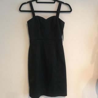 エイチアンドエム(H&M)の黒　ワンピース　ドレス(ミニドレス)