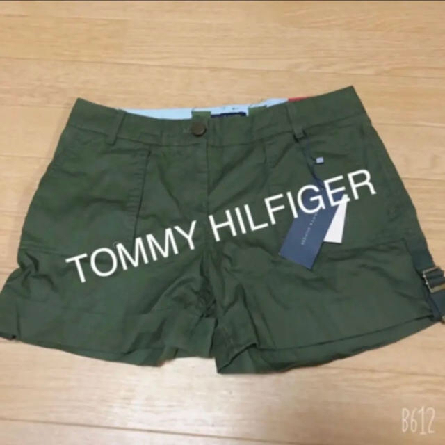 TOMMY HILFIGER(トミーヒルフィガー)のmomo様専用 トミーヒルフィガーショートパンツ レディースのパンツ(ショートパンツ)の商品写真