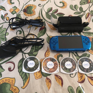 プレイステーションポータブル(PlayStation Portable)のPSP 3000本体　アダプター　グレードル付き(携帯用ゲーム機本体)