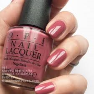 オーピーアイ(OPI)の*送料込み*　OPI I64 オーロラ ベリーアリス　新品未使用(マニキュア)