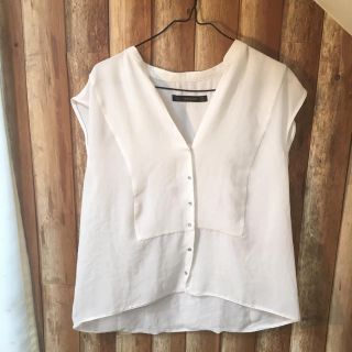 ザラ(ZARA)のZARA tops(シャツ/ブラウス(半袖/袖なし))