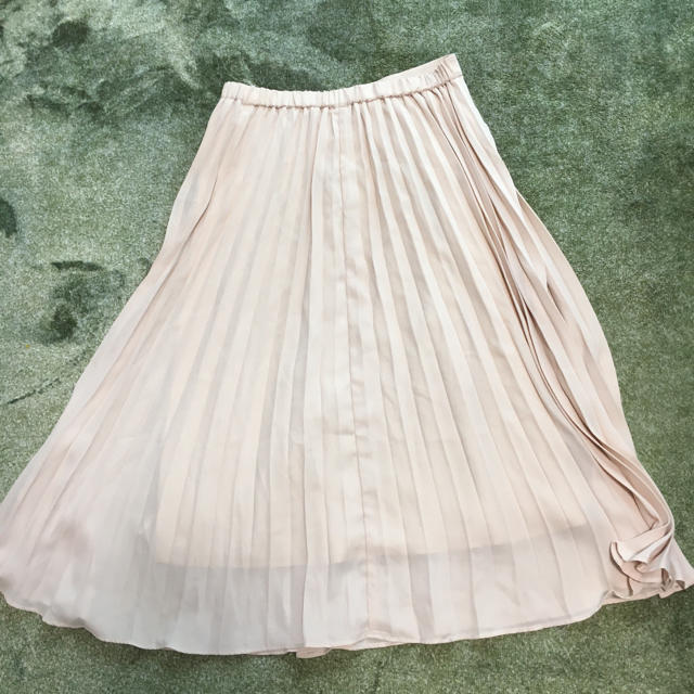GU(ジーユー)のプリーツスカート レディースのスカート(ロングスカート)の商品写真