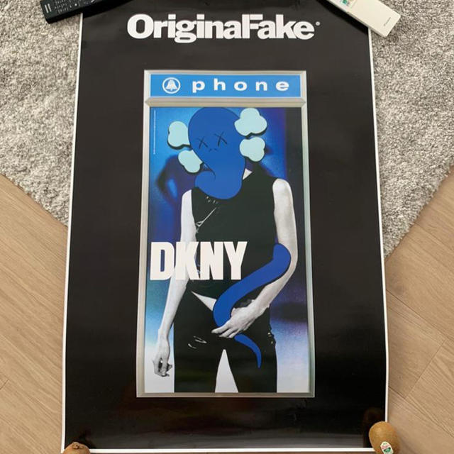 Kaws ポスター ORIGINAL FAKE DKNY POSTER