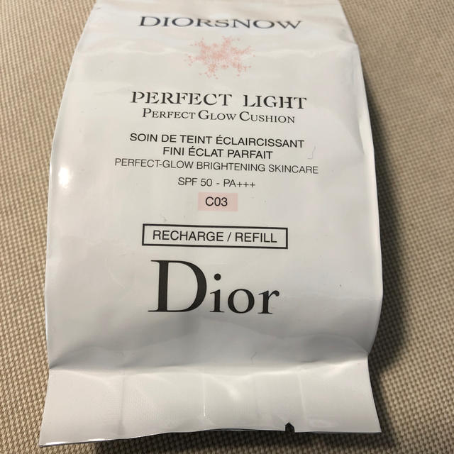 Dior(ディオール)のDIORSNOW パーフェクトライトクッション コスメ/美容のベースメイク/化粧品(ファンデーション)の商品写真