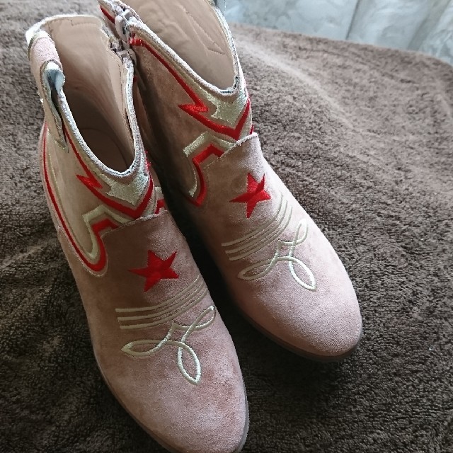 YOSUKE(ヨースケ)のYOSUKE  ショートウェスタンブーツ レディースの靴/シューズ(ブーツ)の商品写真