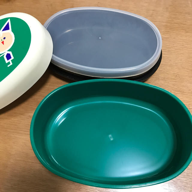 サクラクレパス(サクラクレパス)のサクラクレヨン　お弁当箱 インテリア/住まい/日用品のキッチン/食器(弁当用品)の商品写真