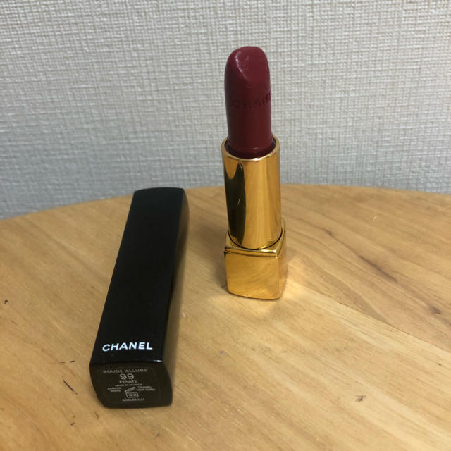 CHANEL(シャネル)のCHANEL ルージュアリュール99ピラート コスメ/美容のベースメイク/化粧品(口紅)の商品写真
