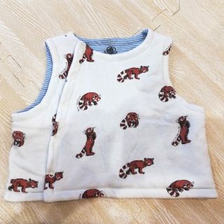 プチバトー(PETIT BATEAU)のプチバトー　ミラレ＆プリントベスト　レッサーパンダ柄　60 70(カーディガン/ボレロ)