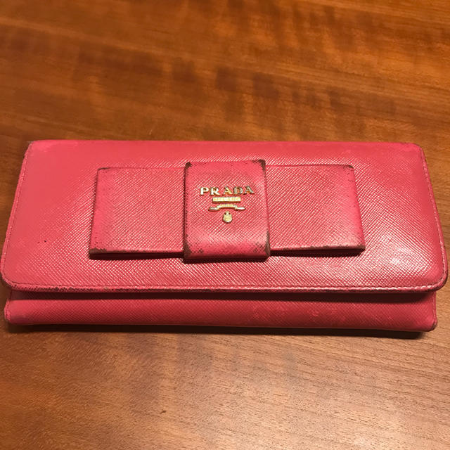 PRADA(プラダ)のPRADA リボン長財布(ピンク) レディースのファッション小物(財布)の商品写真