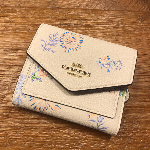 約10cm横COACH コーチ 花柄 折り財布